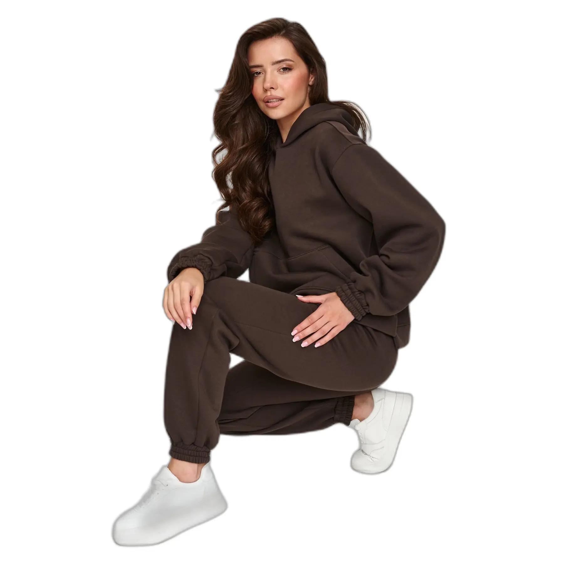 Completo da jogging con felpa con cappuccio e pantaloni affusolati donna  M948