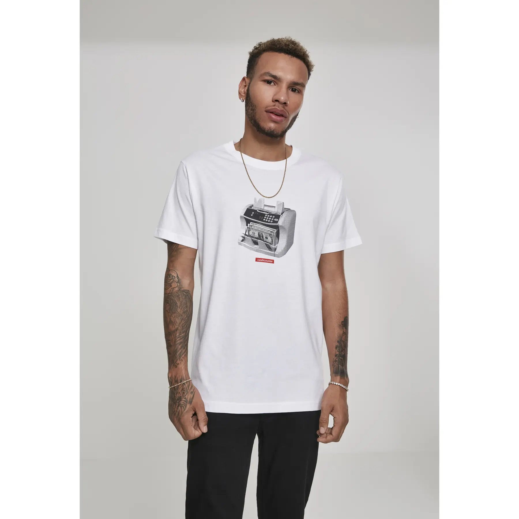 T-shirt Mister Tee cahcounter