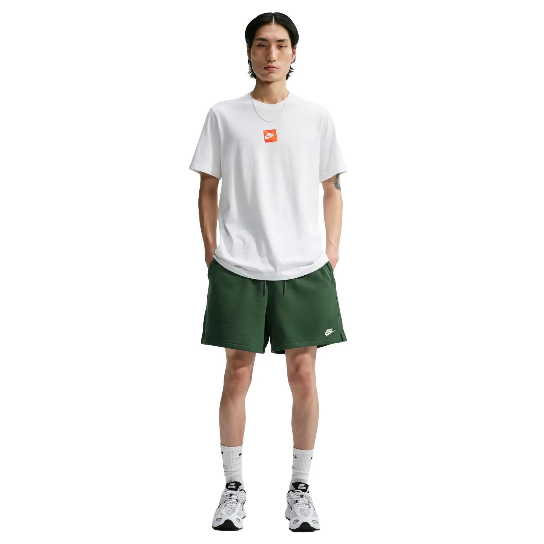 NIKE Herren Shorts ClubFlow dunkelgrün | S