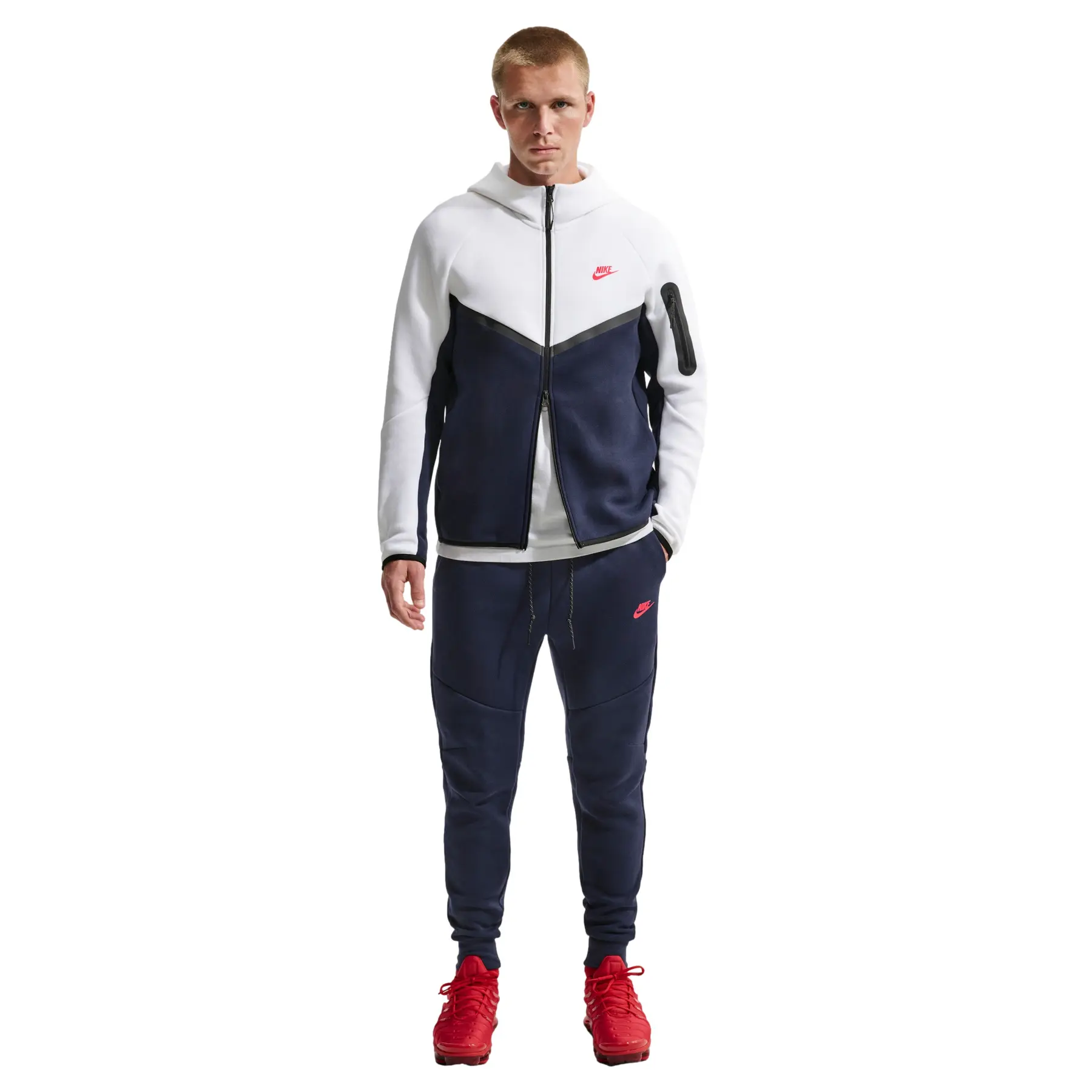 Jogging Nike Tech