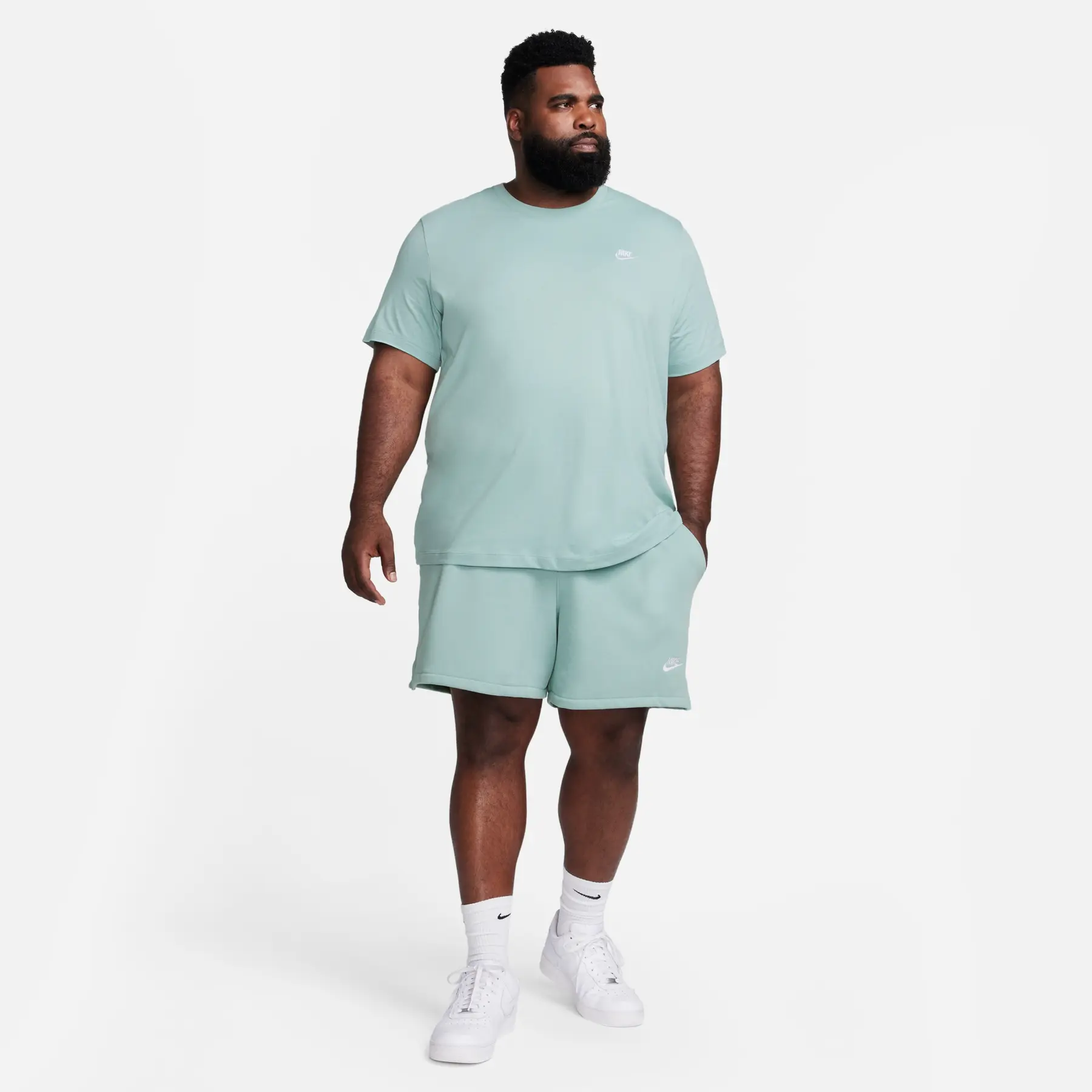 T-Shirt Nike Club