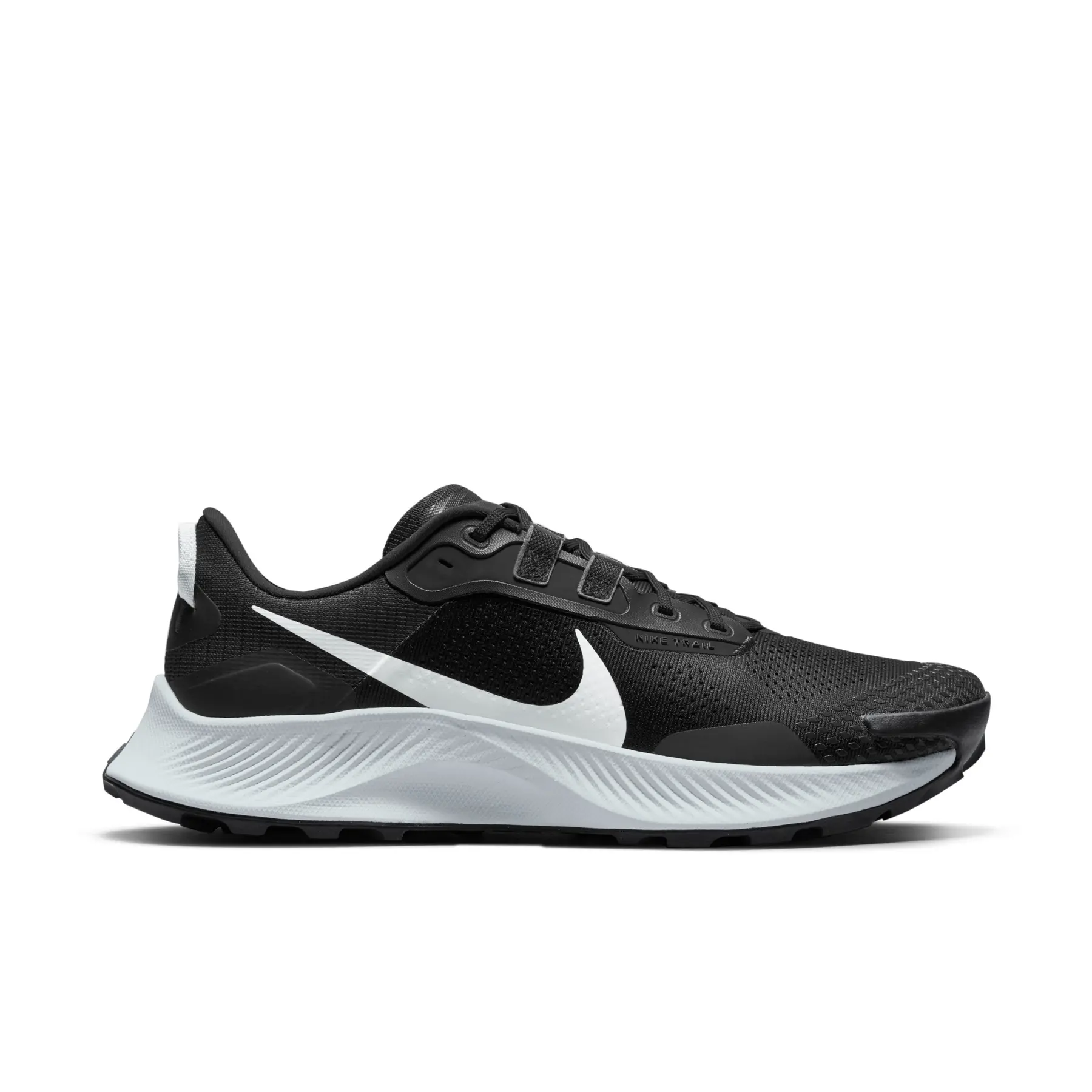 Nike Pegasus Trail 3, vue de côté