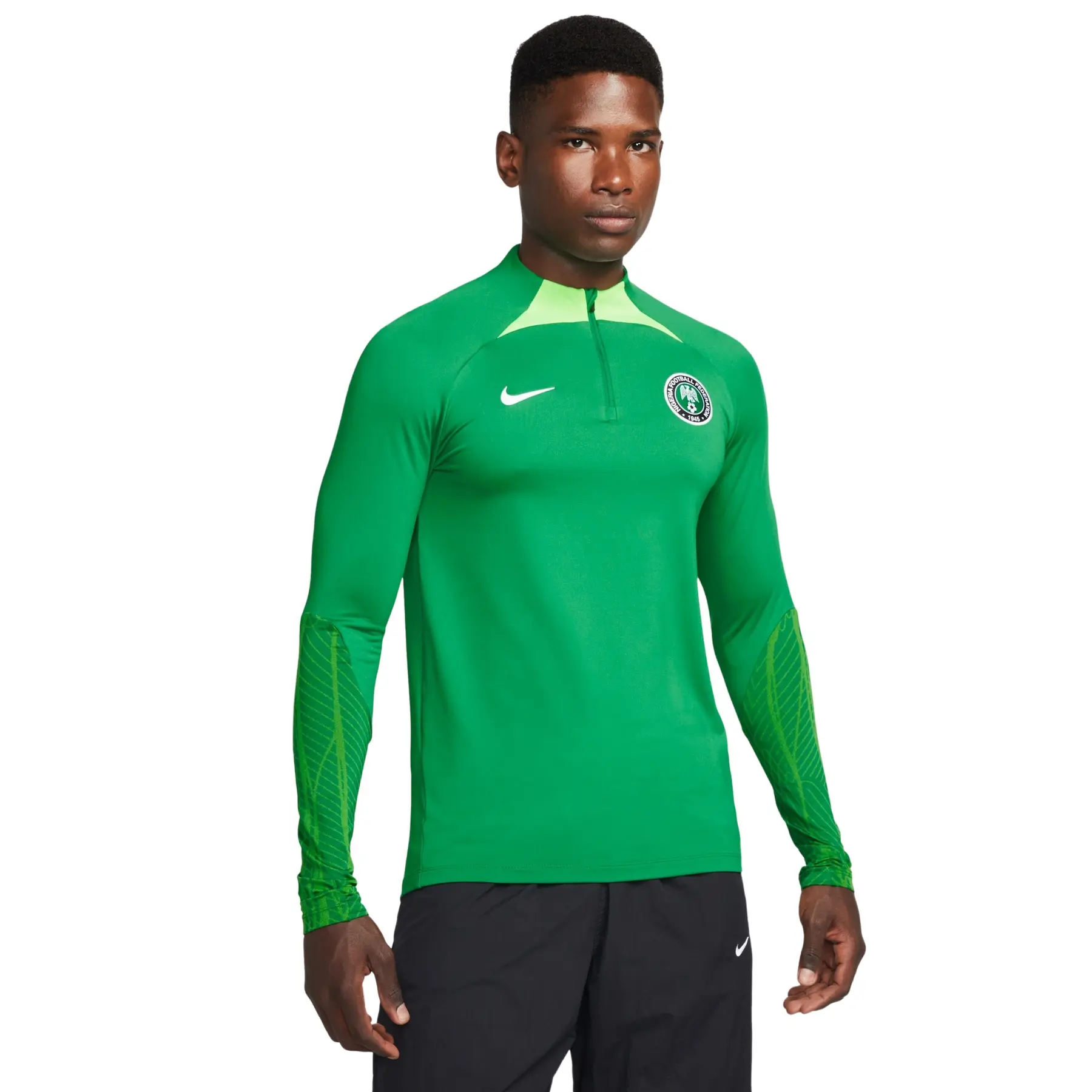 Top training Nigeria Dri-FIT Strike Dril 2022/23