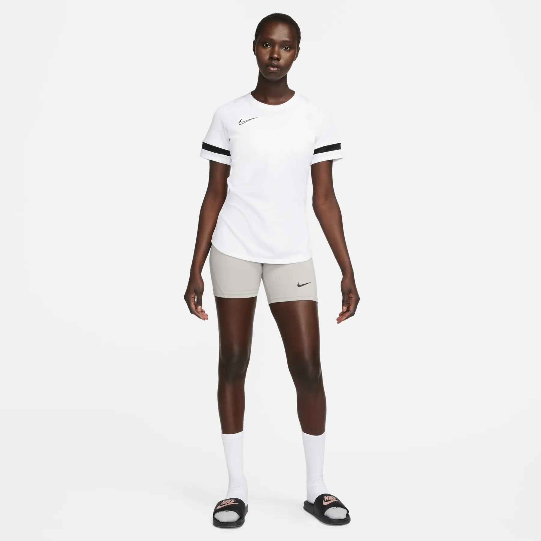 Dijhoge dameslaarzen Nike Dri-FIt Strike