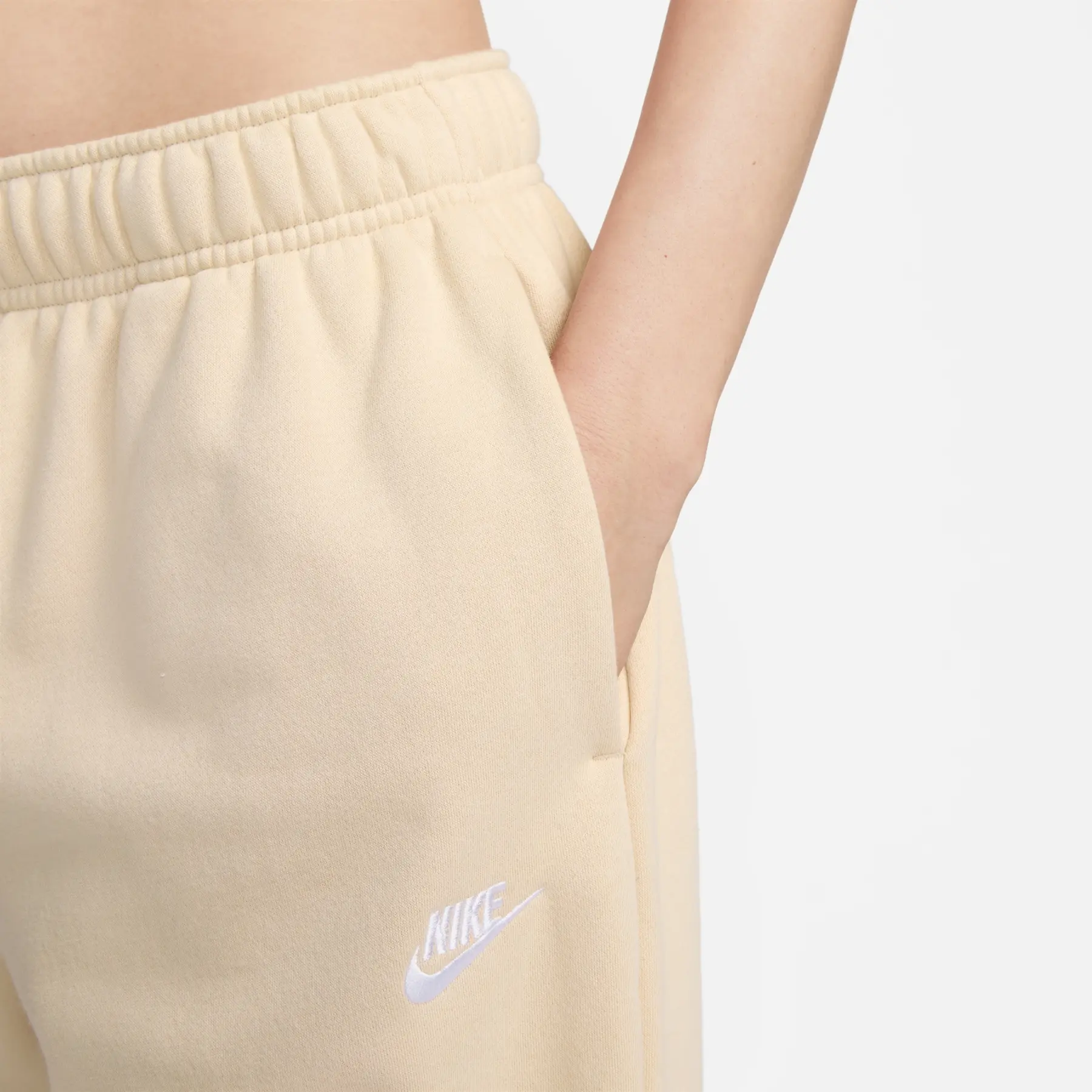 Oversized mid-rise joggingsbroek voor dames Nike Club Fleece