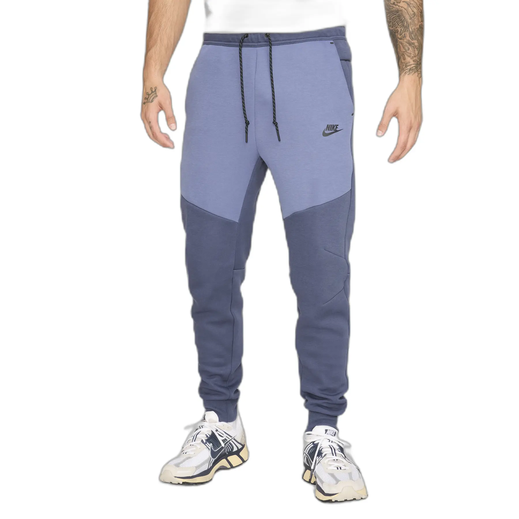 Jogging Nike Tech