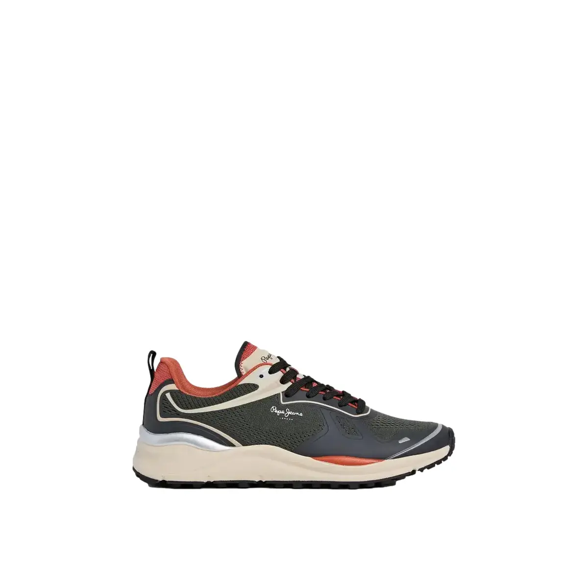 Sneakers  Trail Tech