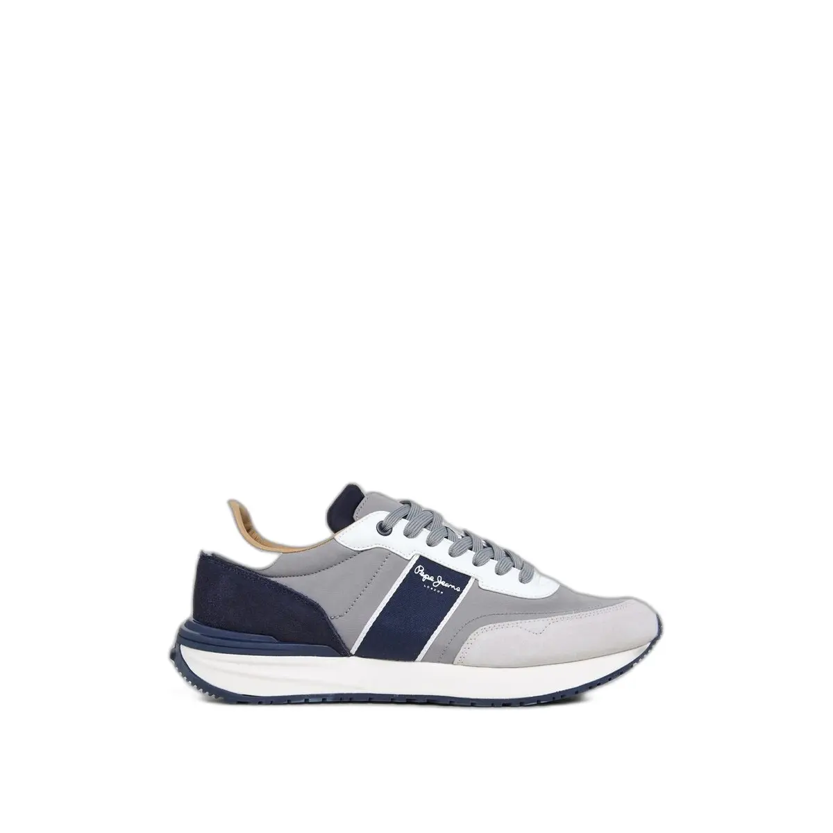 Sneakers  Buster Club