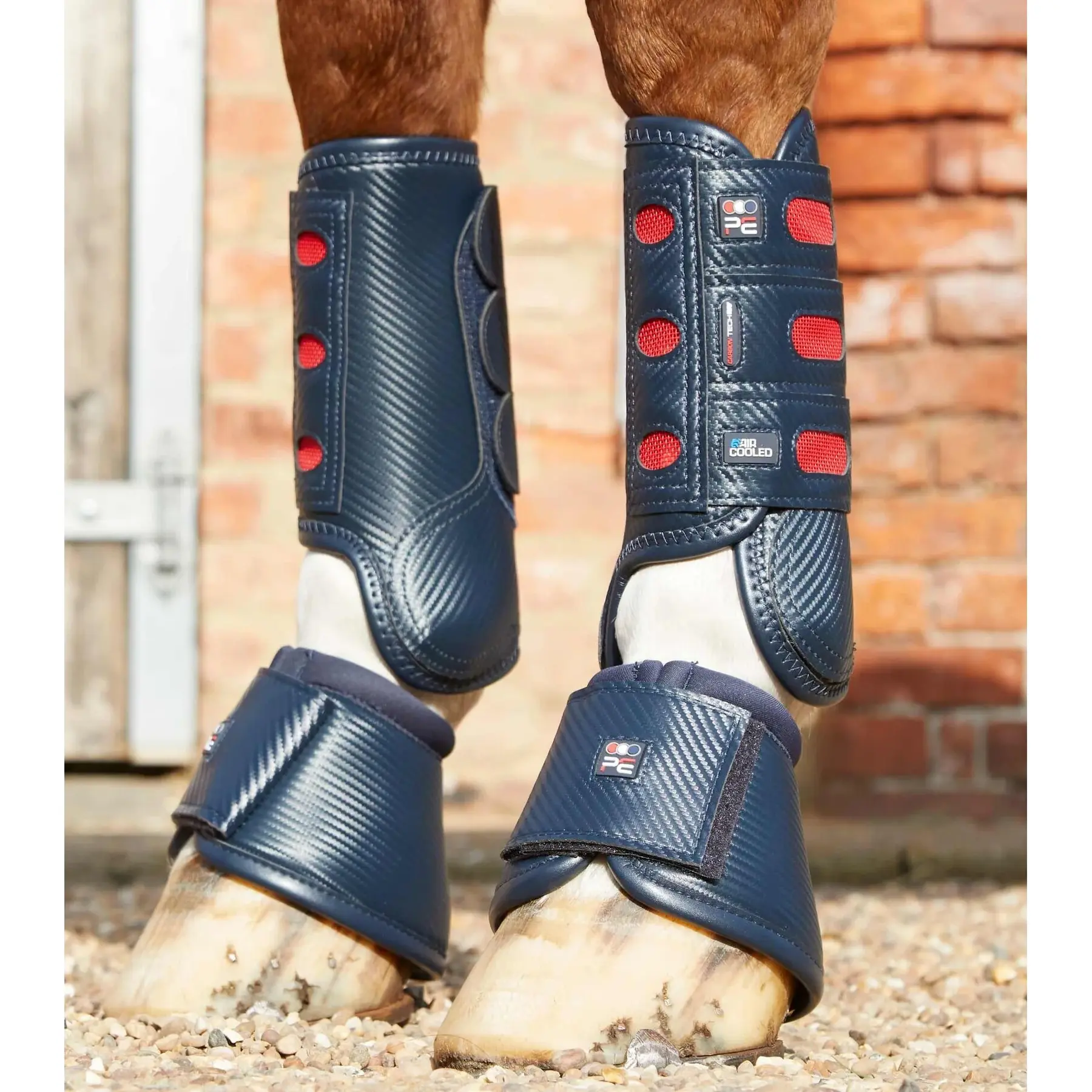 Stinchiere anteriori per cavalli Premier Equine Carbon Tech Air Cooled