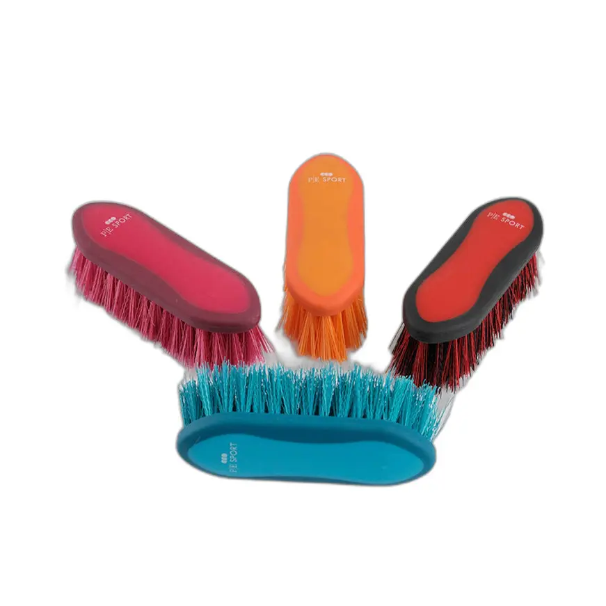 Soft brush with long bristles Premier Equine