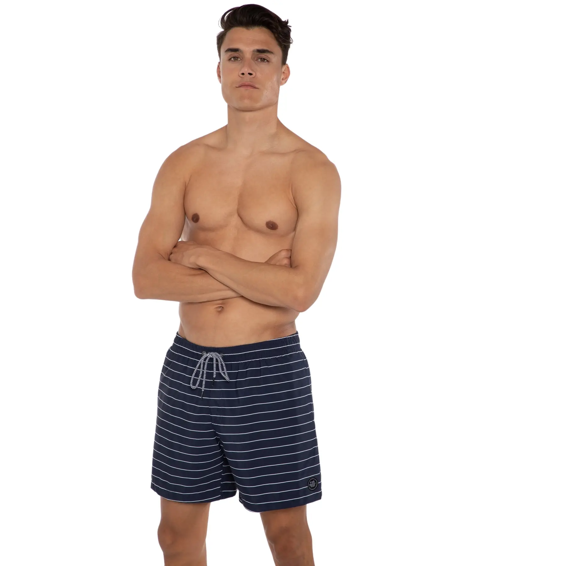 Strand shorts Protest Sharif