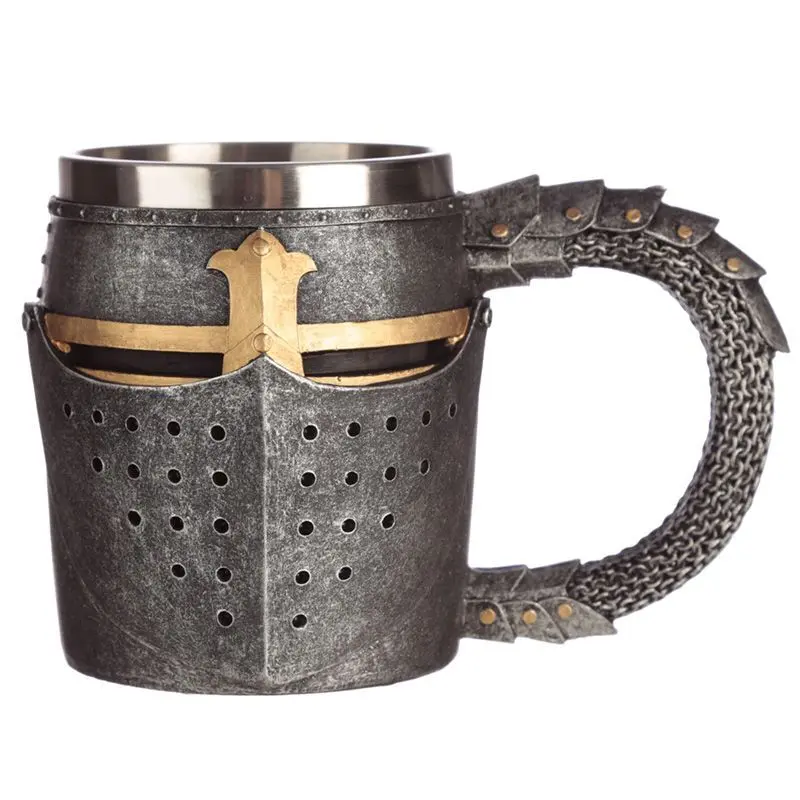 Objet décoratif chope chevalier armure medievale Puckator
