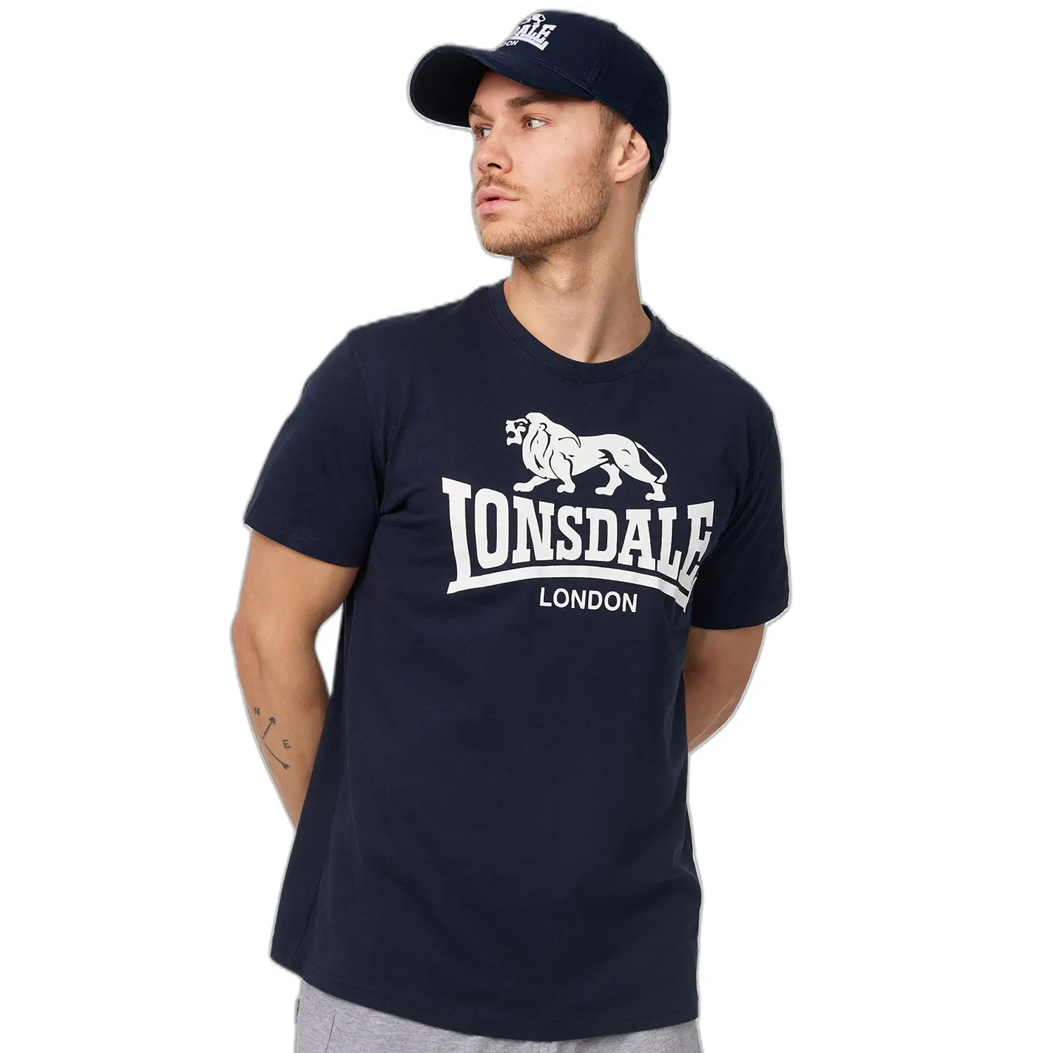 T-shirt dal taglio classico Lonsdale Logo