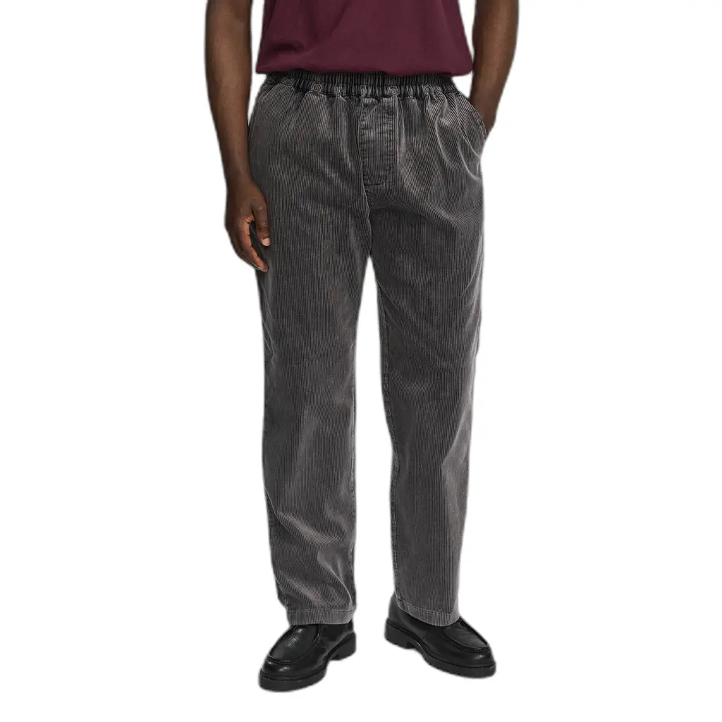 Pantaloni casual Revolution