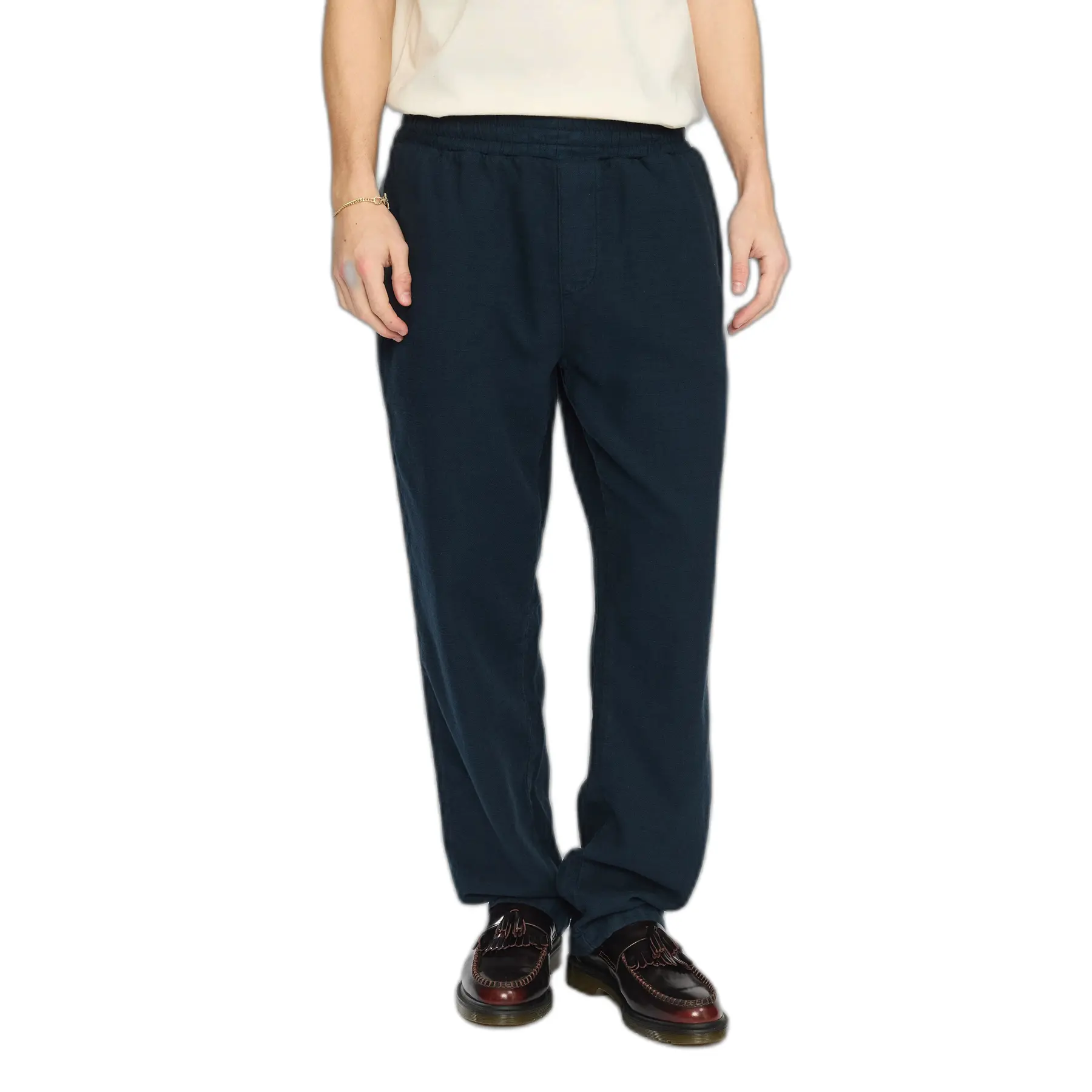 Pantaloni casual Revolution