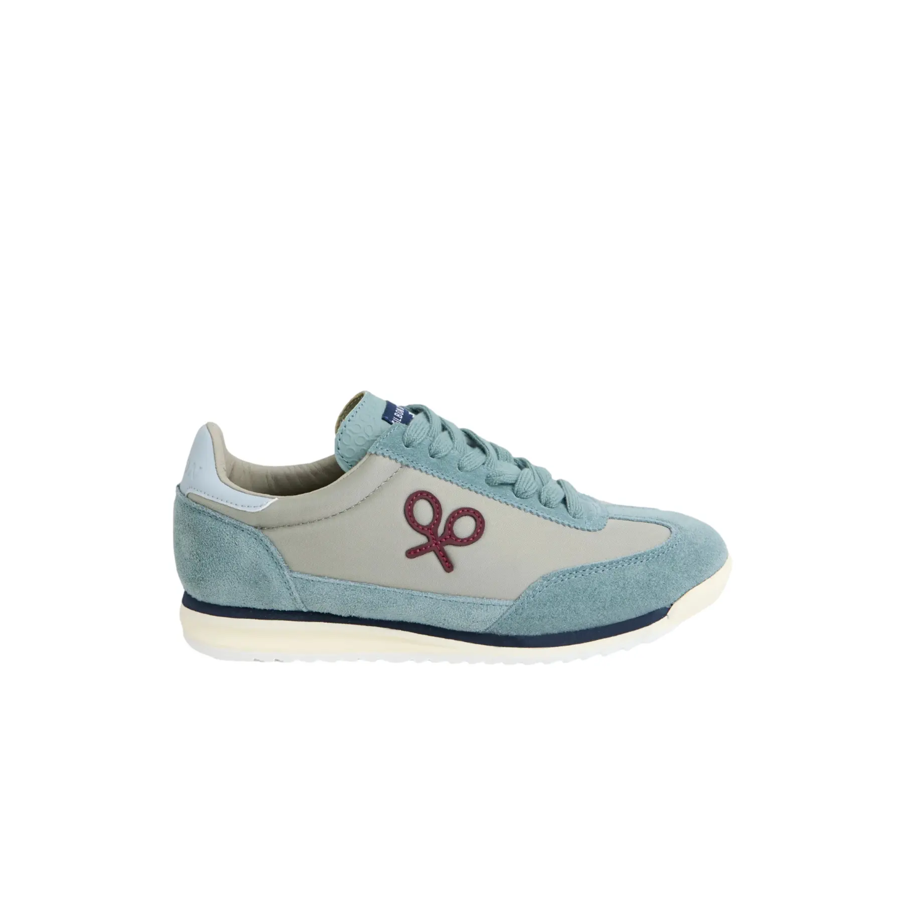 Vintage Wildlederschuhe und technische Stoffe Silbon