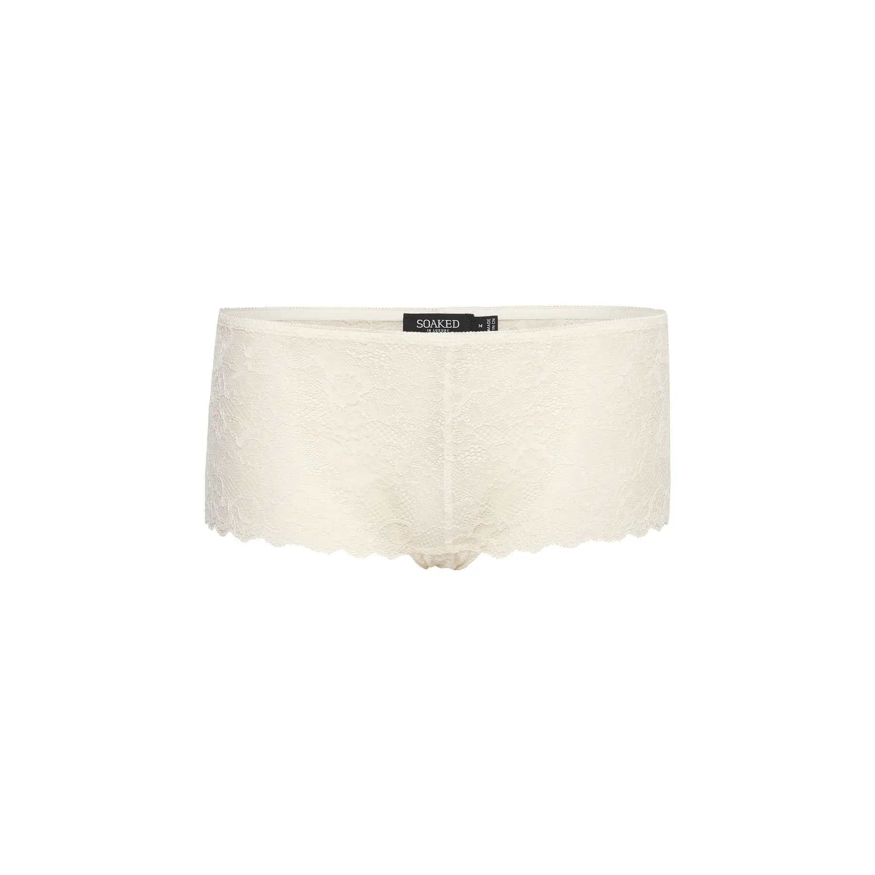 Boxer Frau Soaked in Luxury Dolly