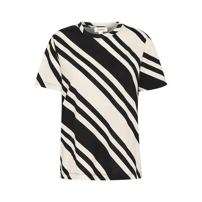 T-Shirt Soaked in Luxury Aeve
