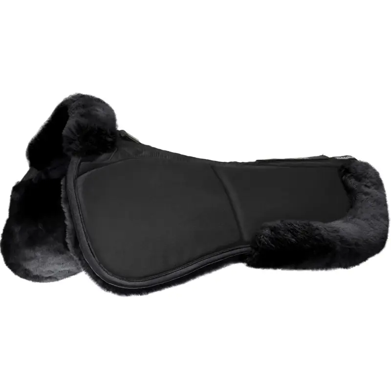 Dressage horse saddle pad with adjustable lambskin. Stübben Streamline