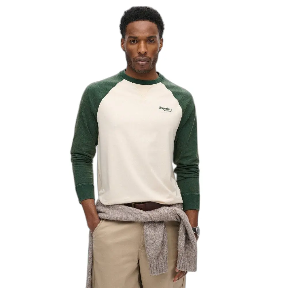 T-shirt manches longues Superdry Essential Logo Baseball T-shirt manches longues Superdry Essential Logo Baseball