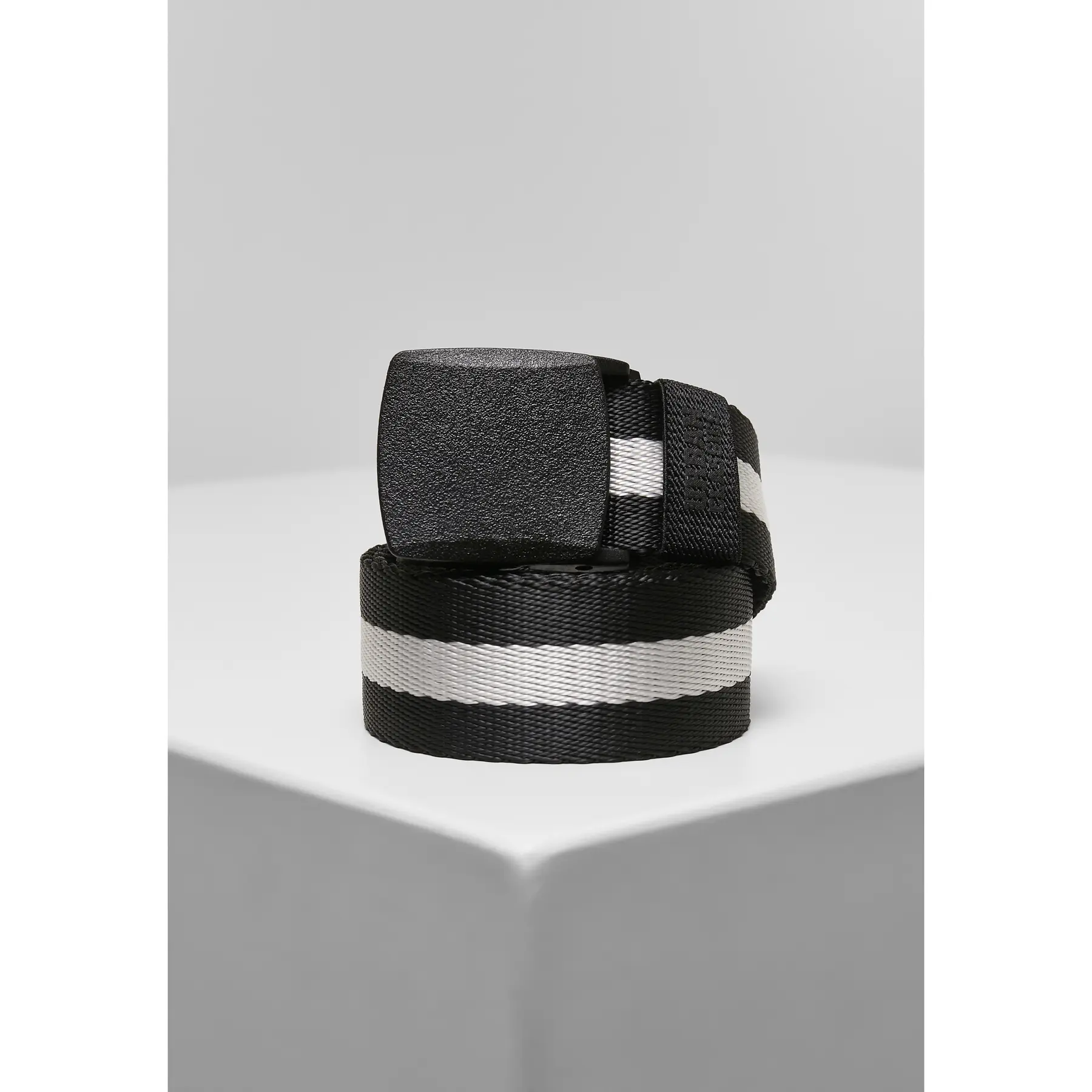 Gürtel Urban Classics centre stripe