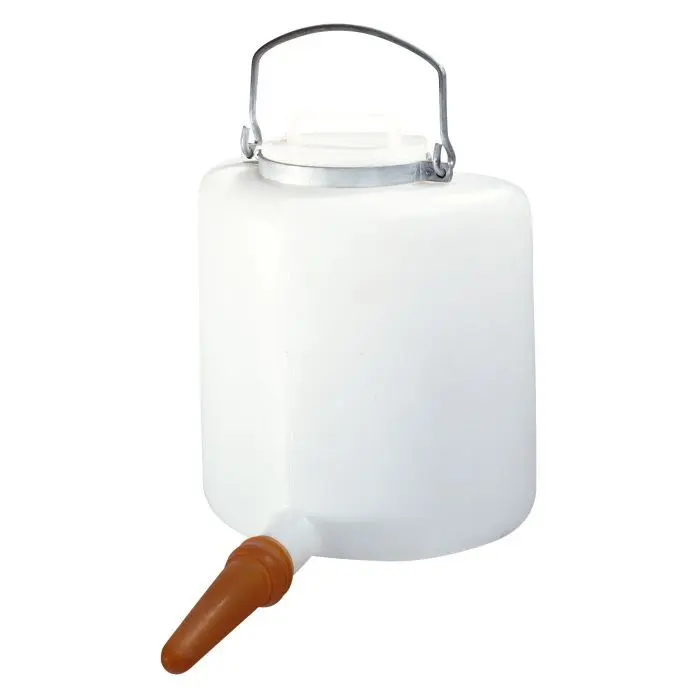 Semicircular cattle bottle with lid Tétiblue