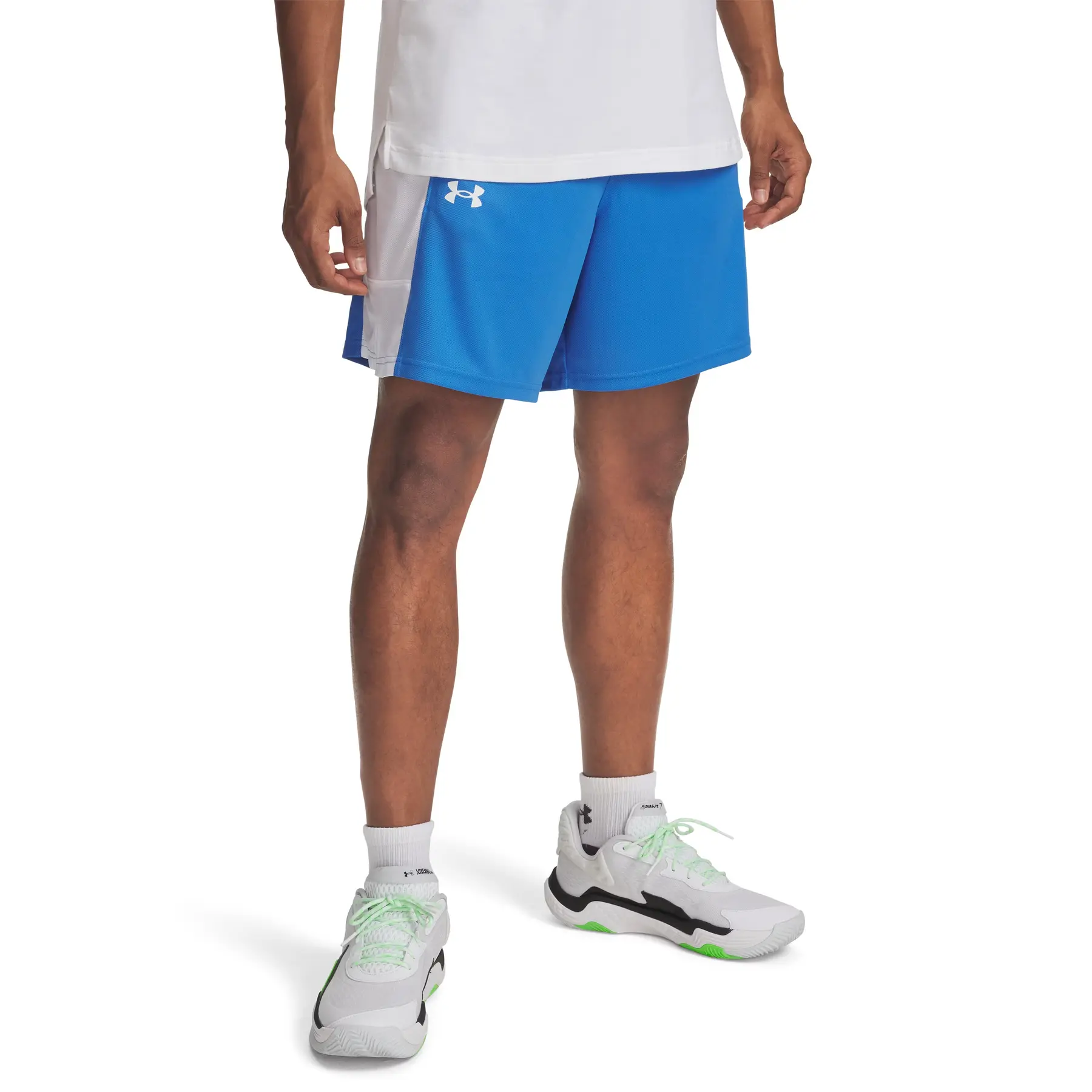 short 18 cm under armour zone pour homme atlantis / /