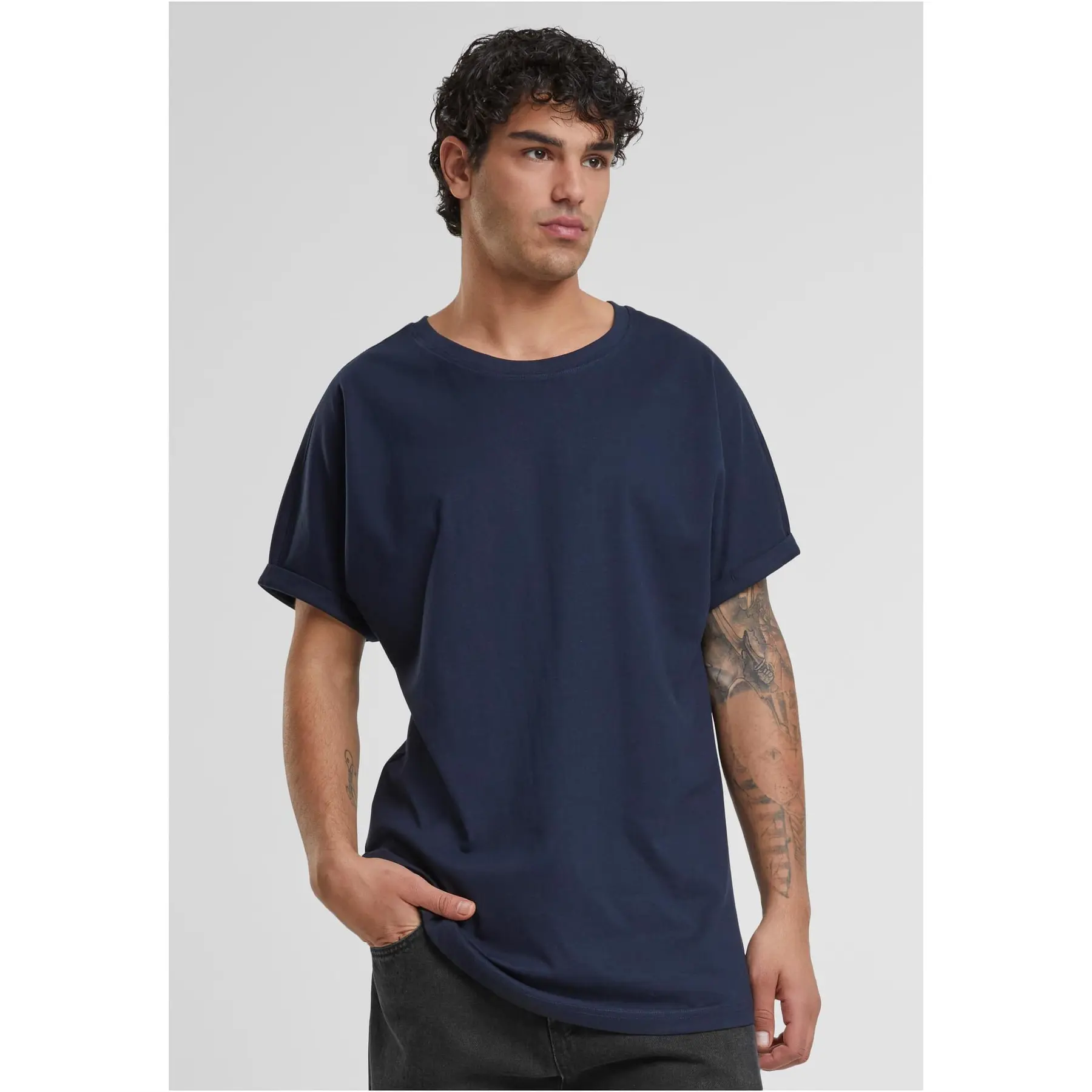 T-shirt con risvolto lungo Urban Classics