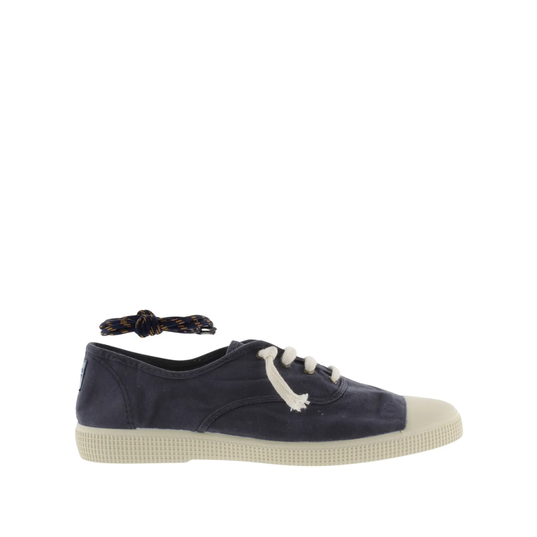 Used Canvas Sneakers Victoria 110 Drec/pulsera