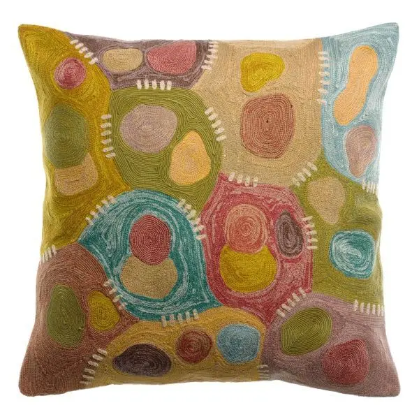 Coussin brodé Vivaraise Nestor Coussin brodé Vivaraise Nestor