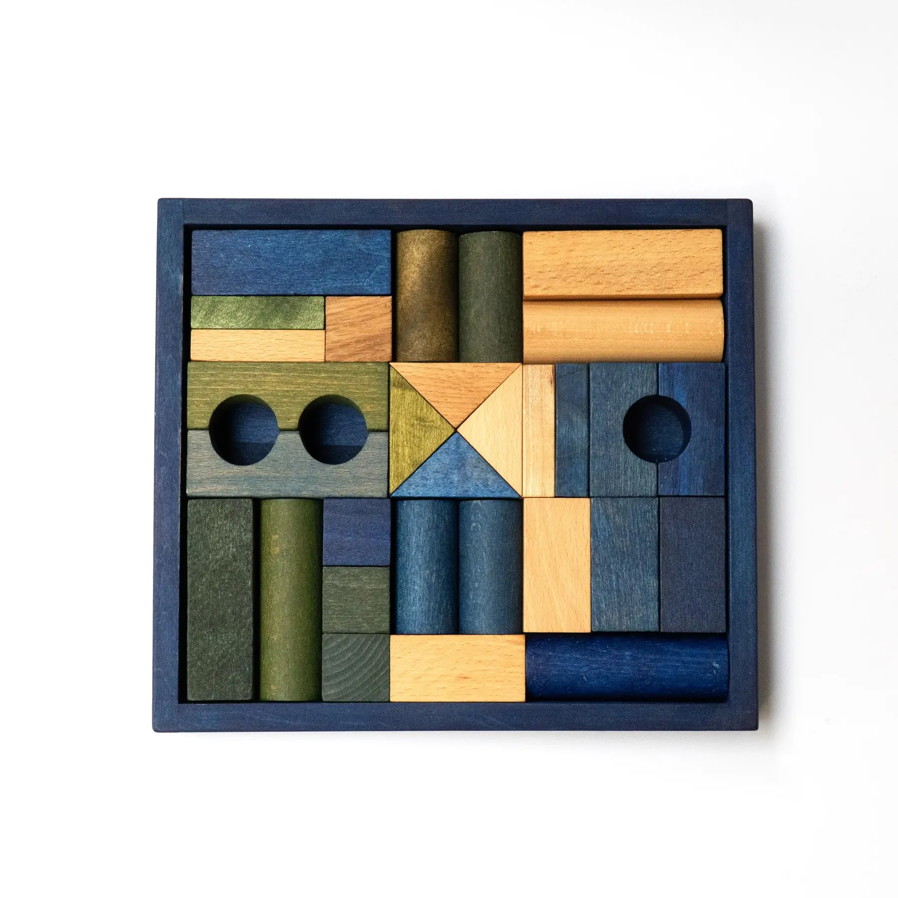 Jeux de société en bois dans un plateau 30 pièces Wooden Story