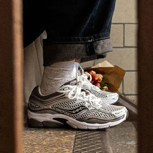 Saucony