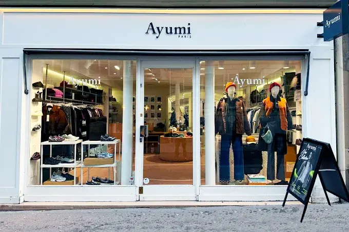 Devanture de la boutique Ayumi Paris, 3 rue Vavin 75006 Paris